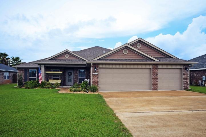 THE MEADOWS - Residential