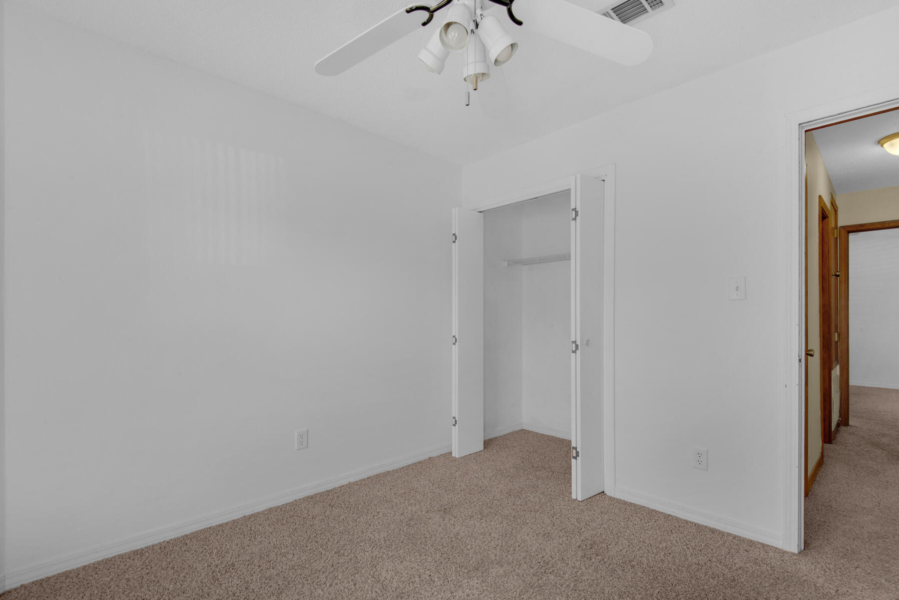 SUMMER HILLS LOT 10 - Residential Lease