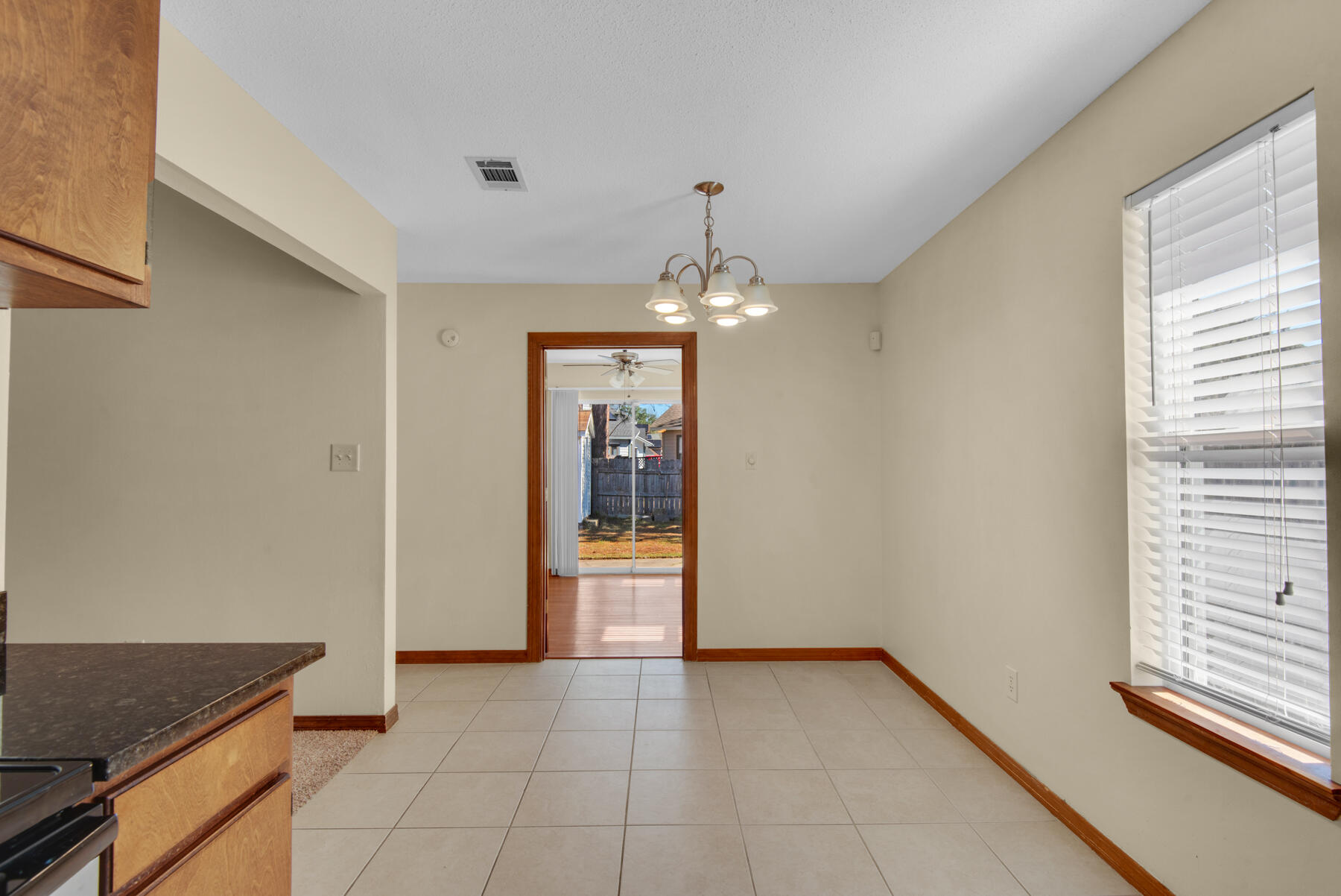 SUMMER HILLS LOT 10 - Residential Lease