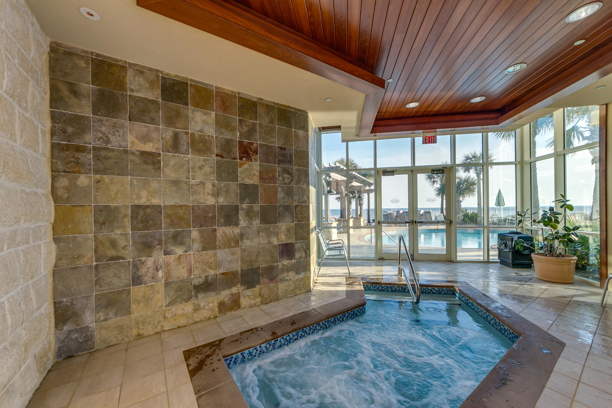 AQUA BEACHSIDE RESORT - Residential