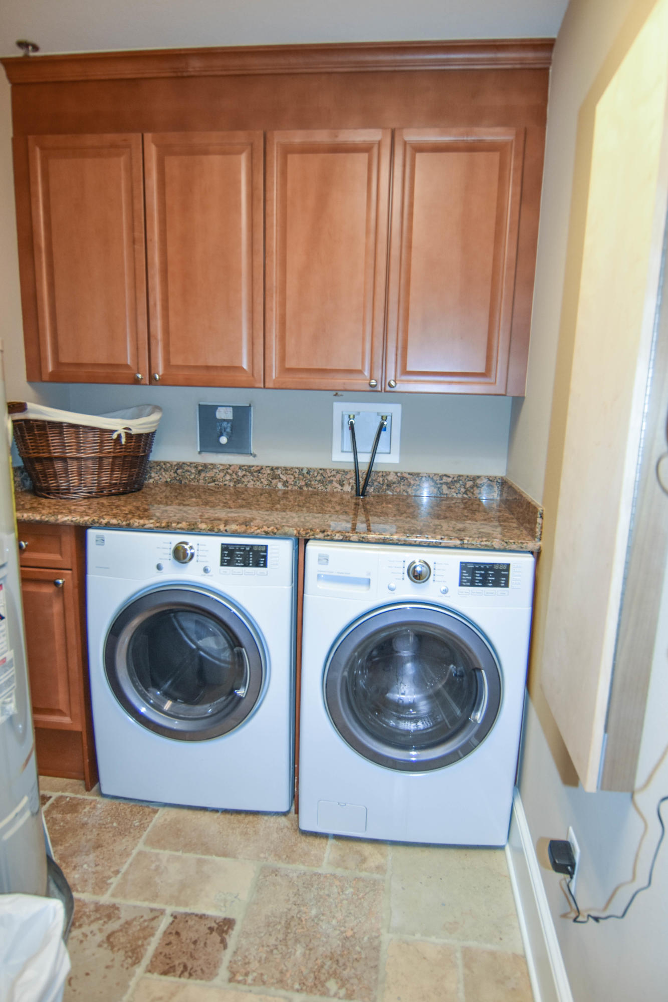 BELLA RIVA - Residential