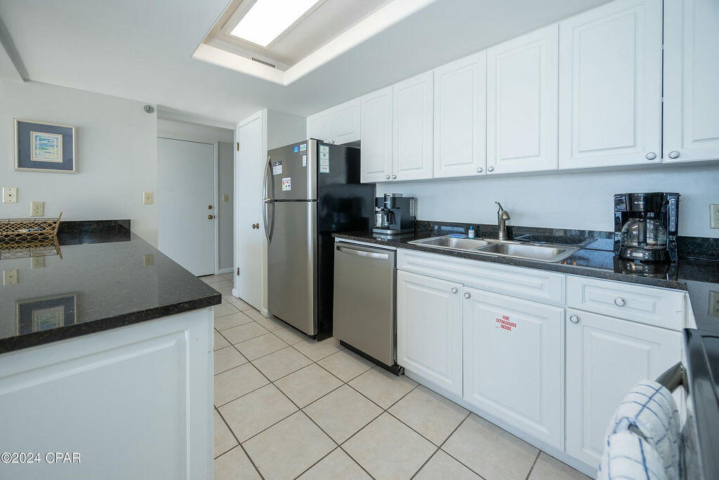 EDGEWATER TOWER 3 - Residential