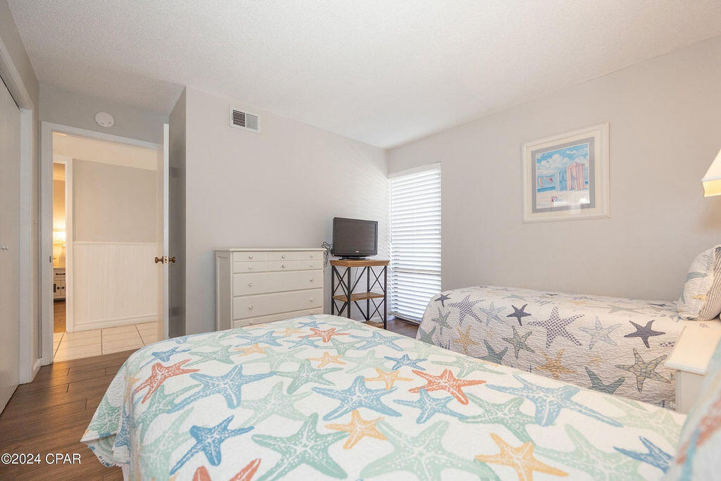 EDGEWATER TOWER 3 - Residential