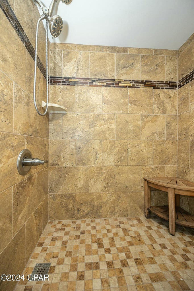 EDGEWATER TOWER 3 - Residential