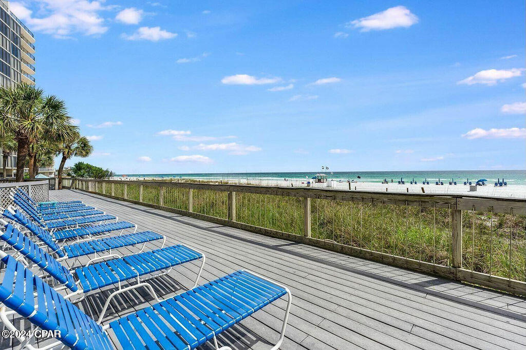 EDGEWATER TOWER 3 - Residential