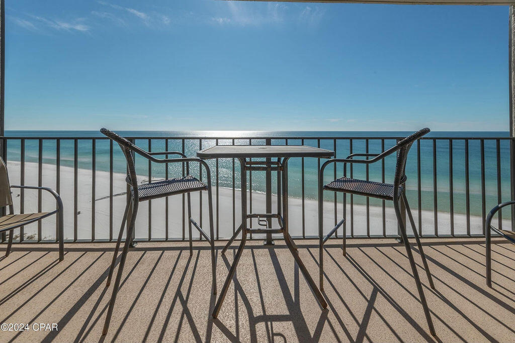 EDGEWATER TOWER 3 - Residential