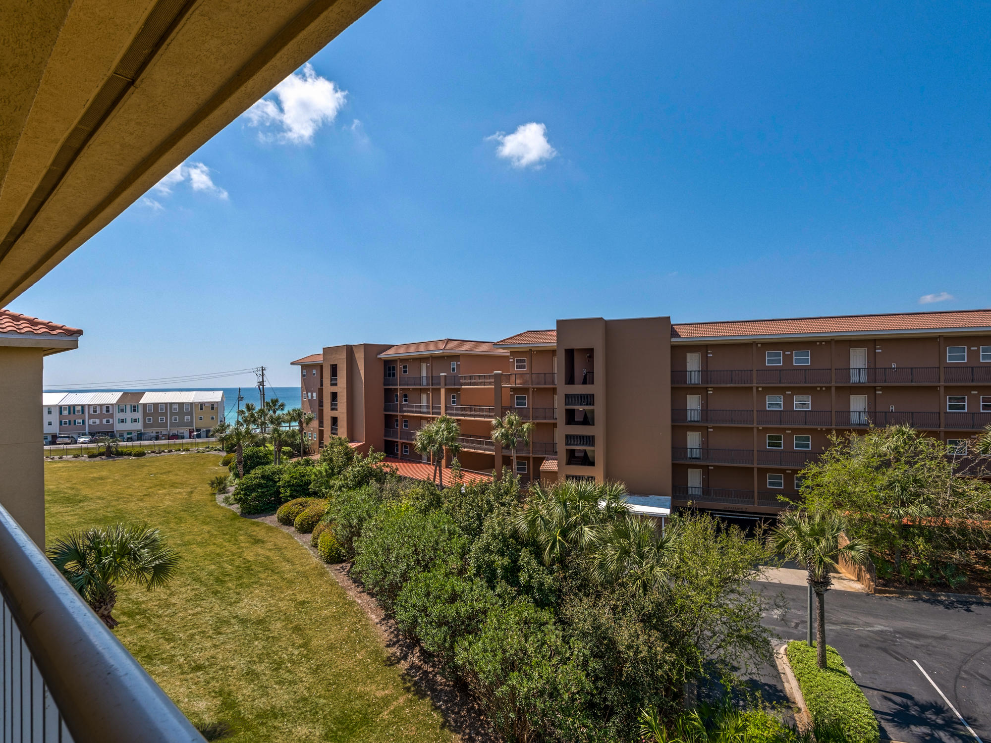 CIBONEY CONDO - Residential