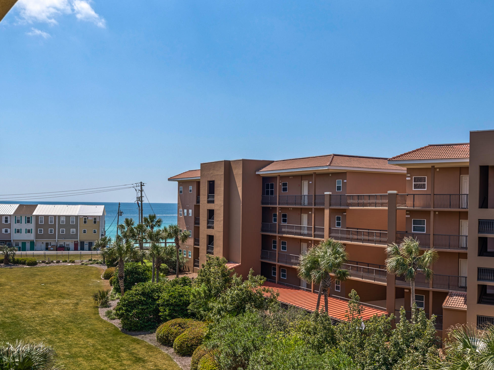 CIBONEY CONDO - Residential