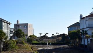 BEACHSIDE VILLAS CONDO - Residential