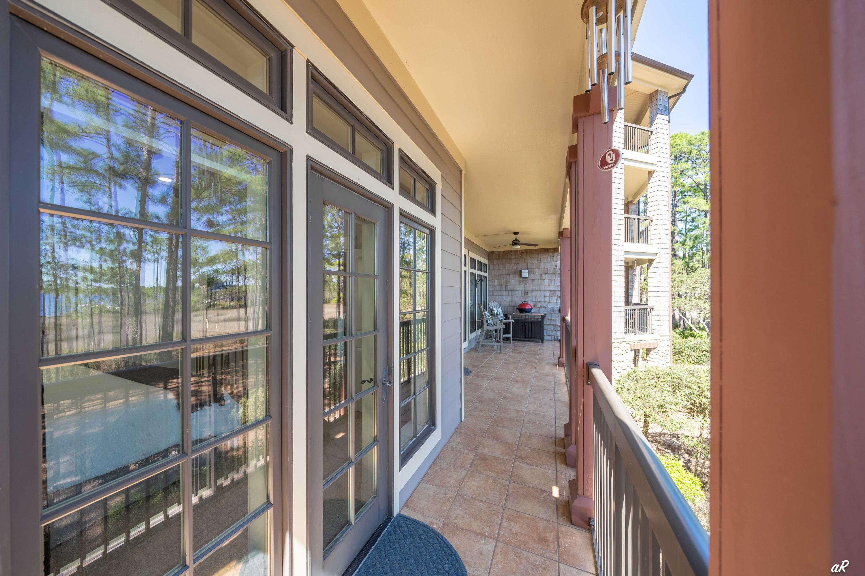 LAKESIDE LODGE AT PROSPECT POINT - Residential