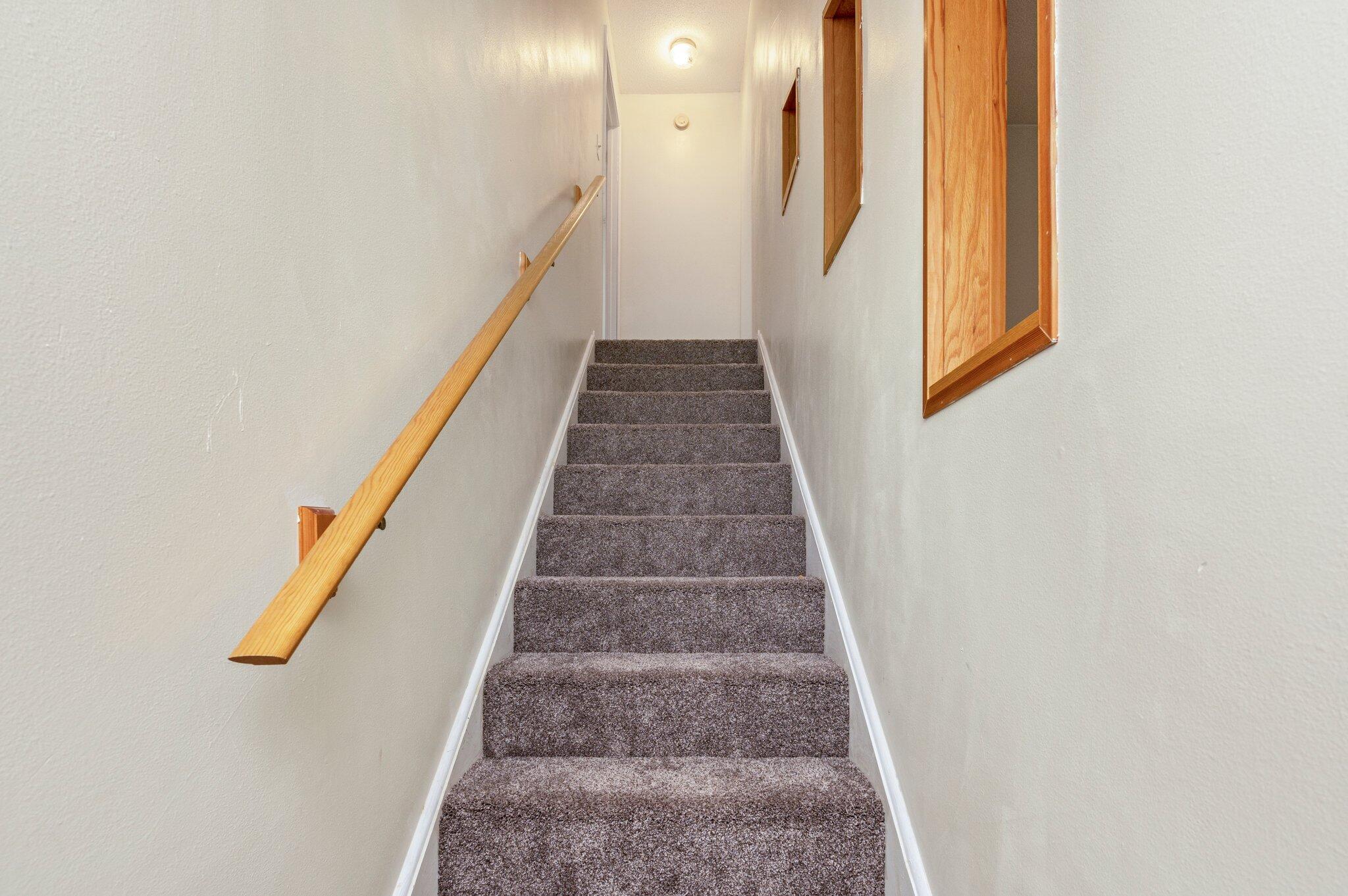 NORTHVIEW ESTATES 3RD ADDN - Residential