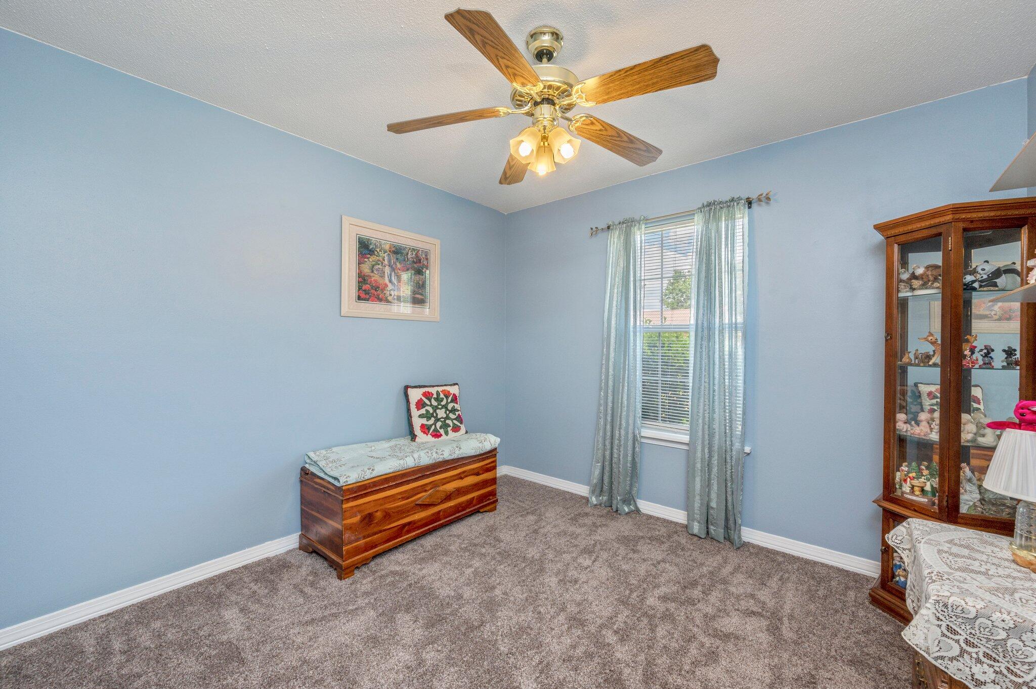 NORTHVIEW ESTATES 3RD ADDN - Residential