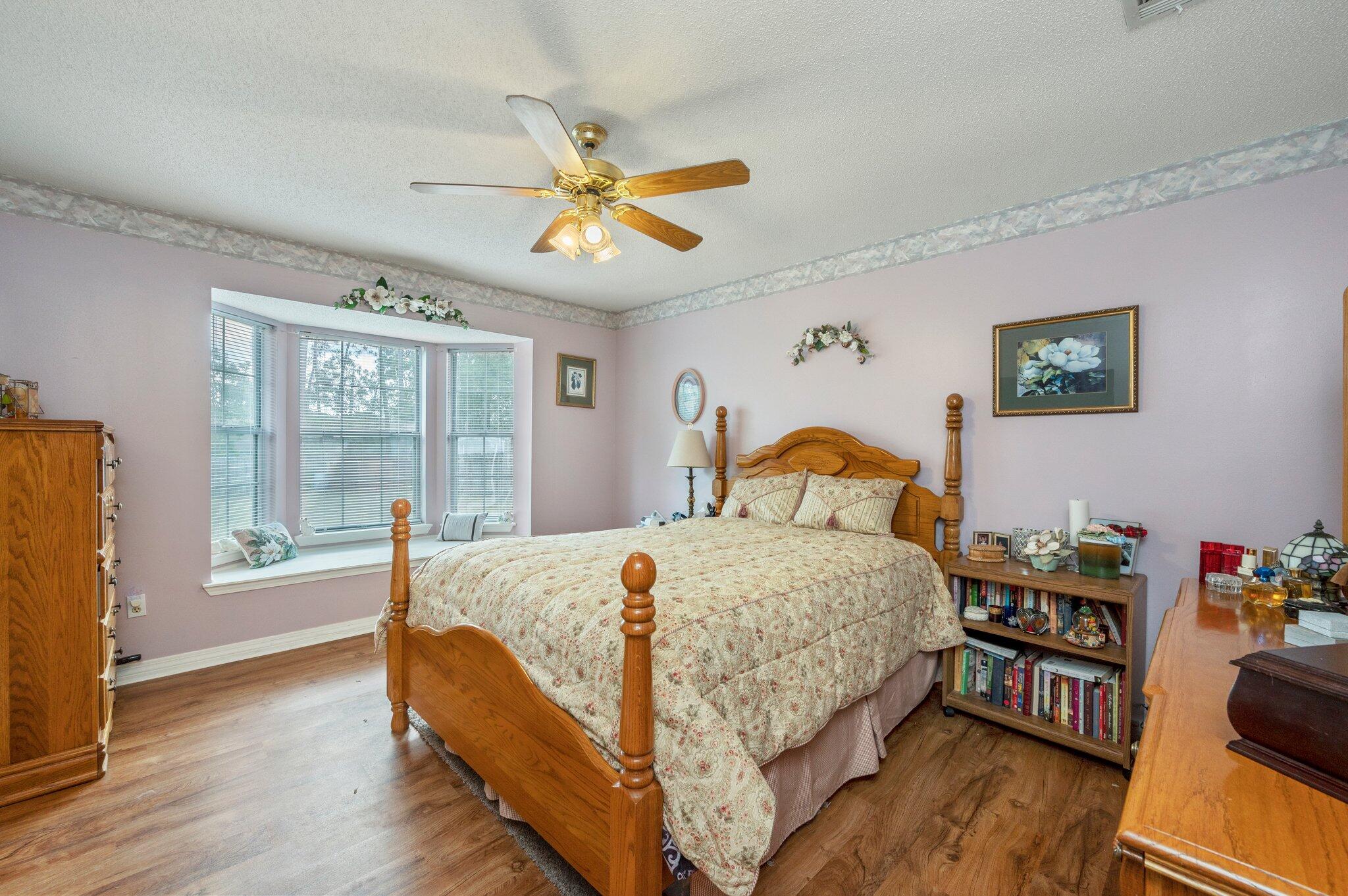 NORTHVIEW ESTATES 3RD ADDN - Residential