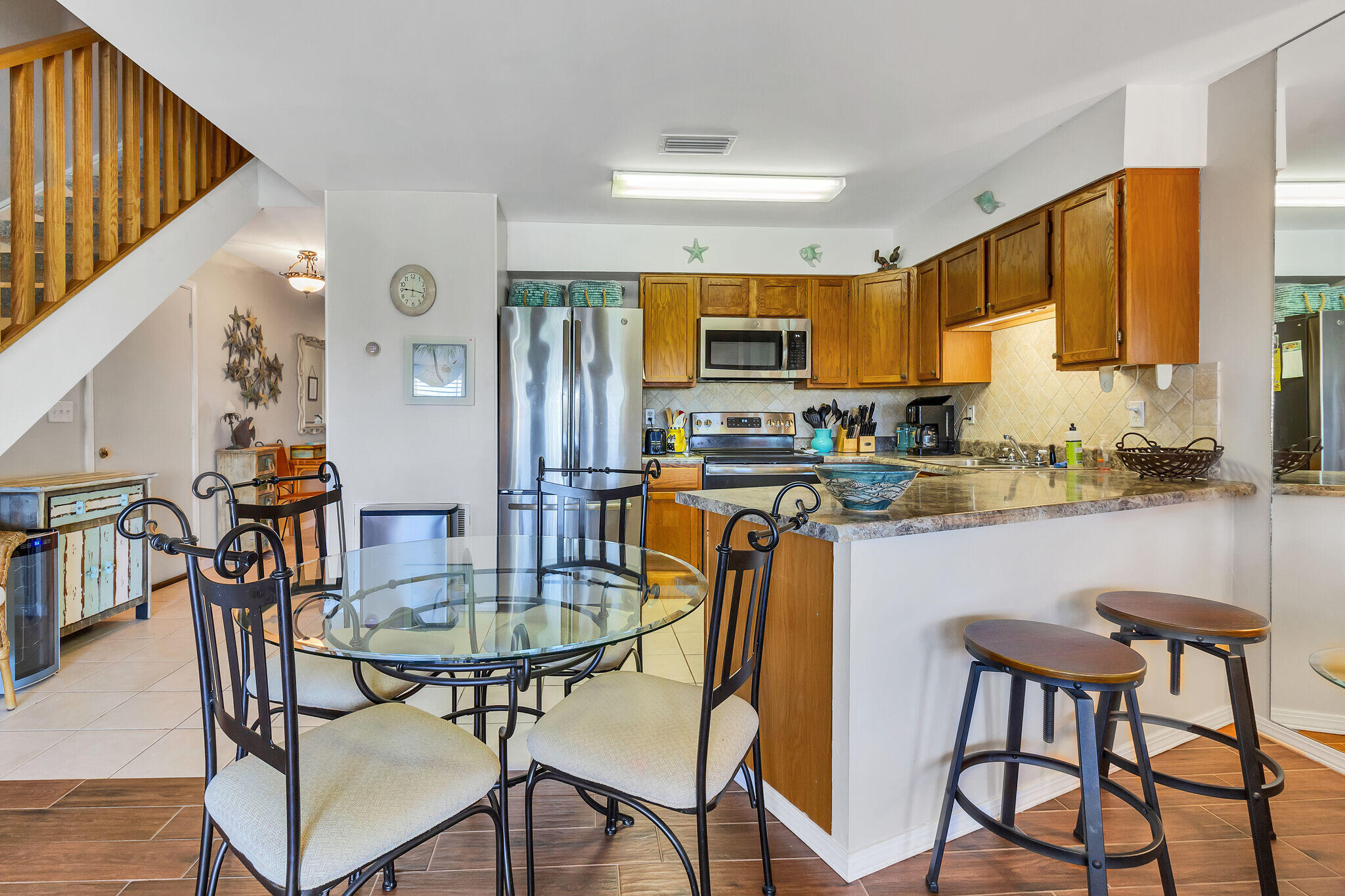 Sea Cove Condominiums - Residential