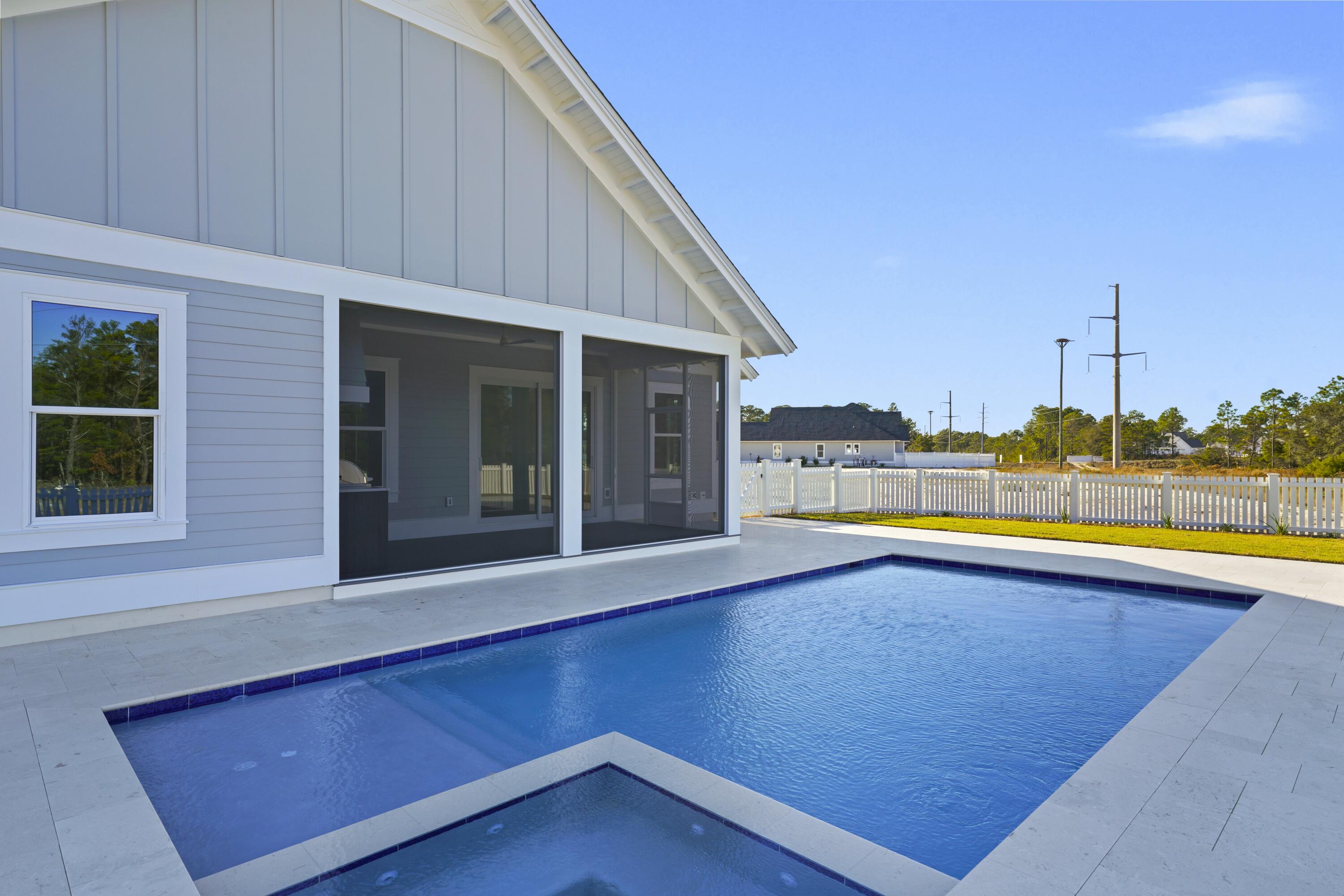 81 E Pollard Cove