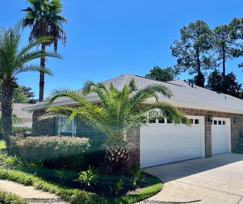 A home in Niceville