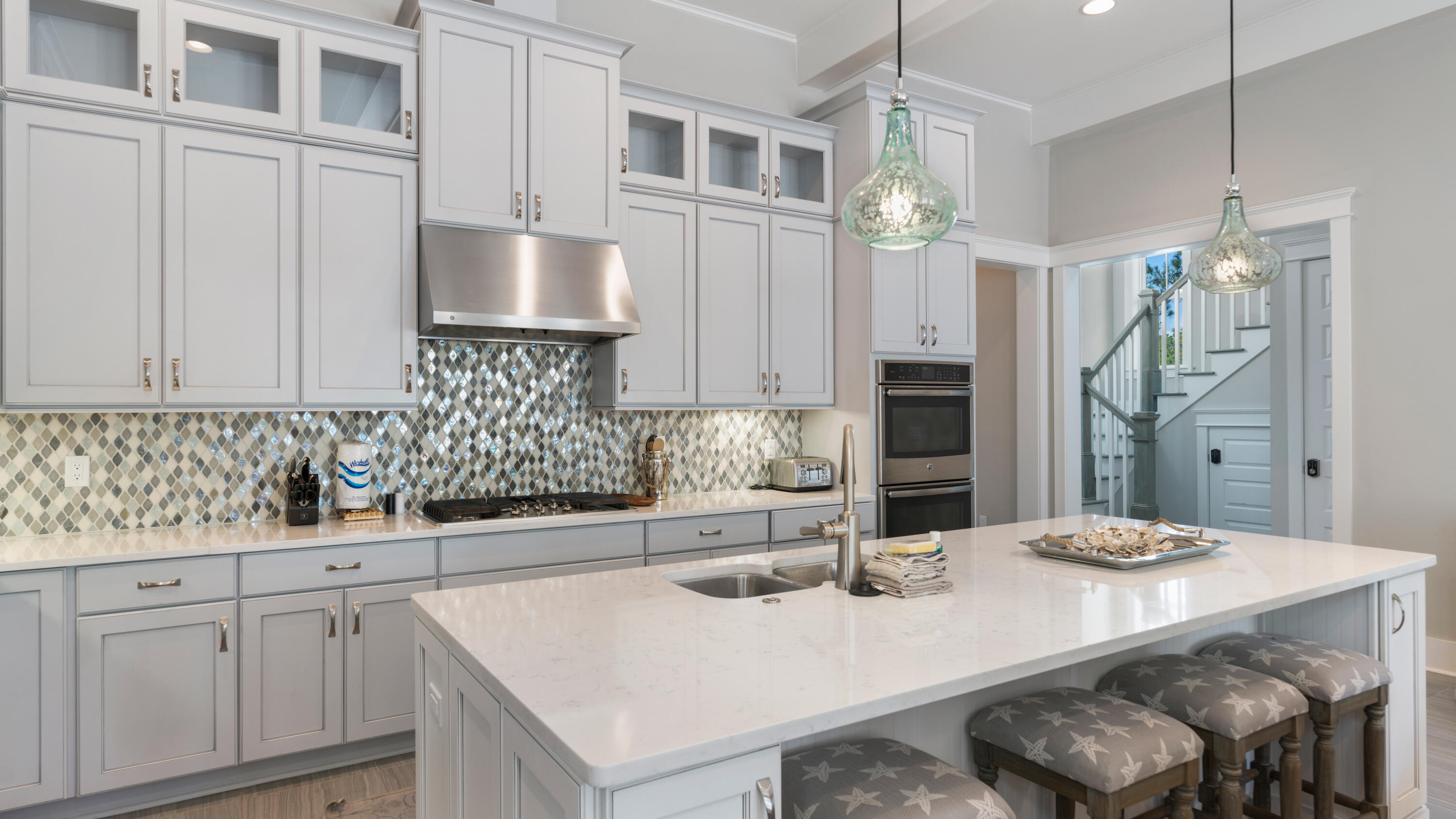 HIGHLAND PARKS - Residential