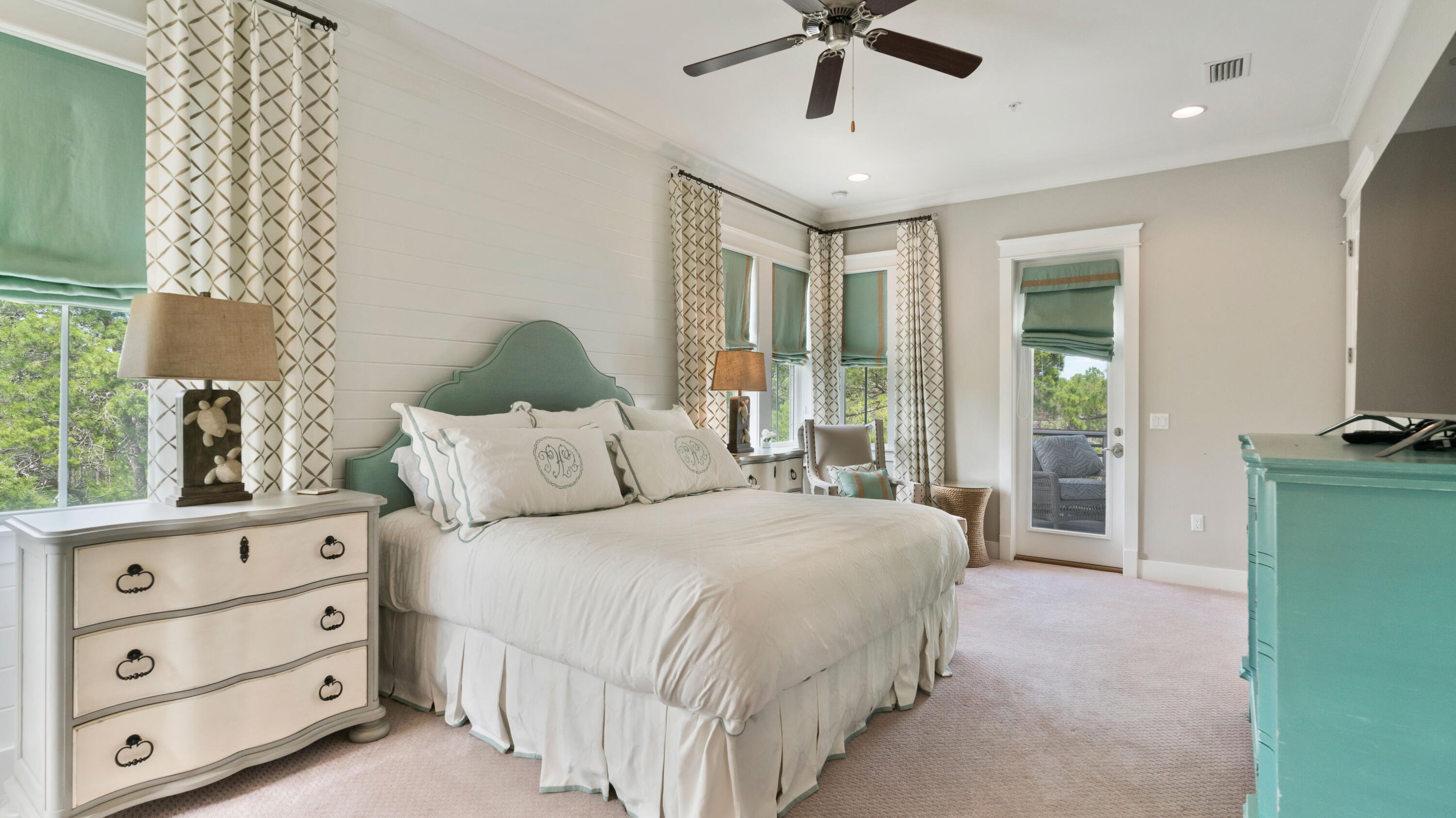 HIGHLAND PARKS - Residential