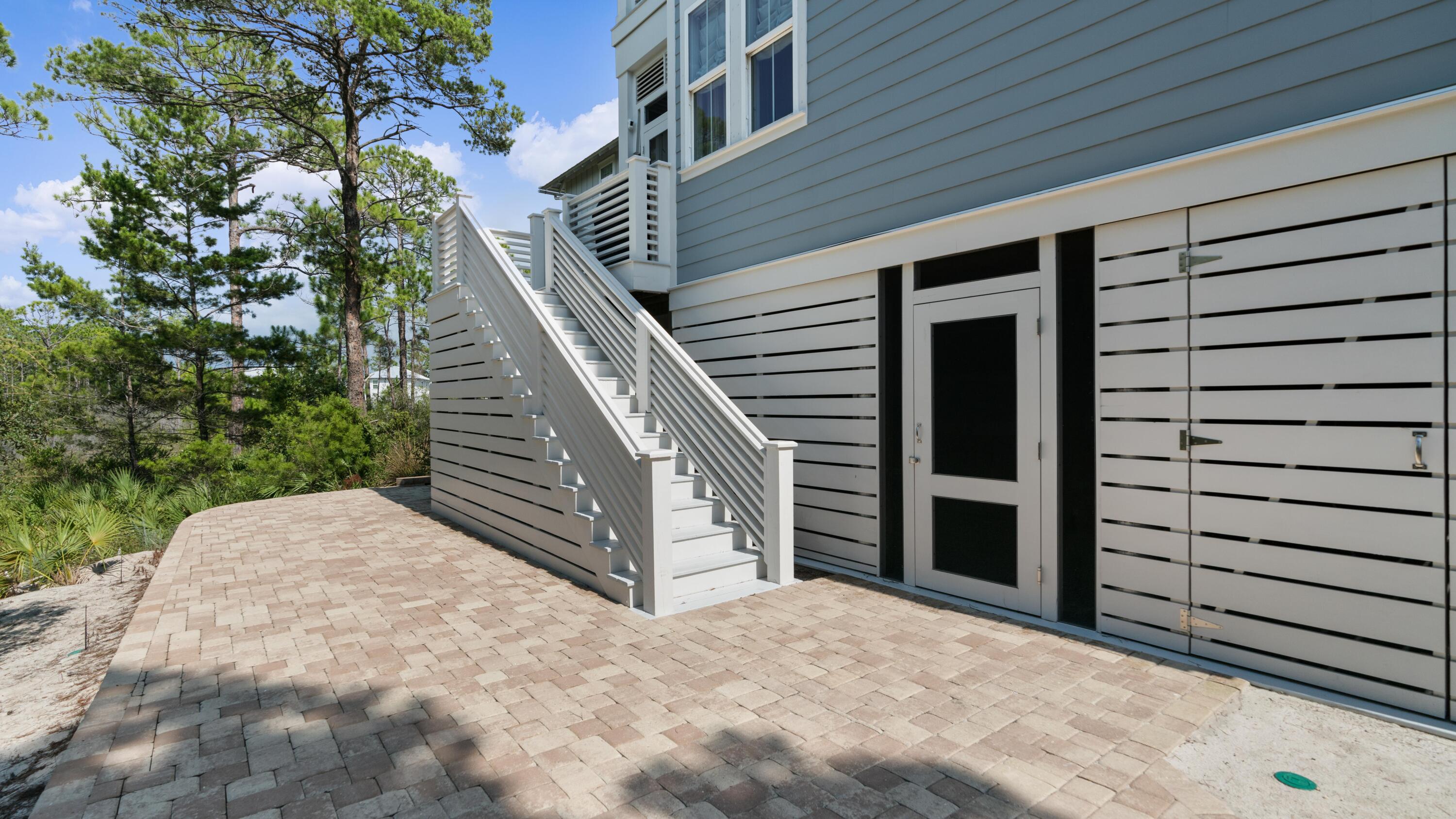 HIGHLAND PARKS - Residential