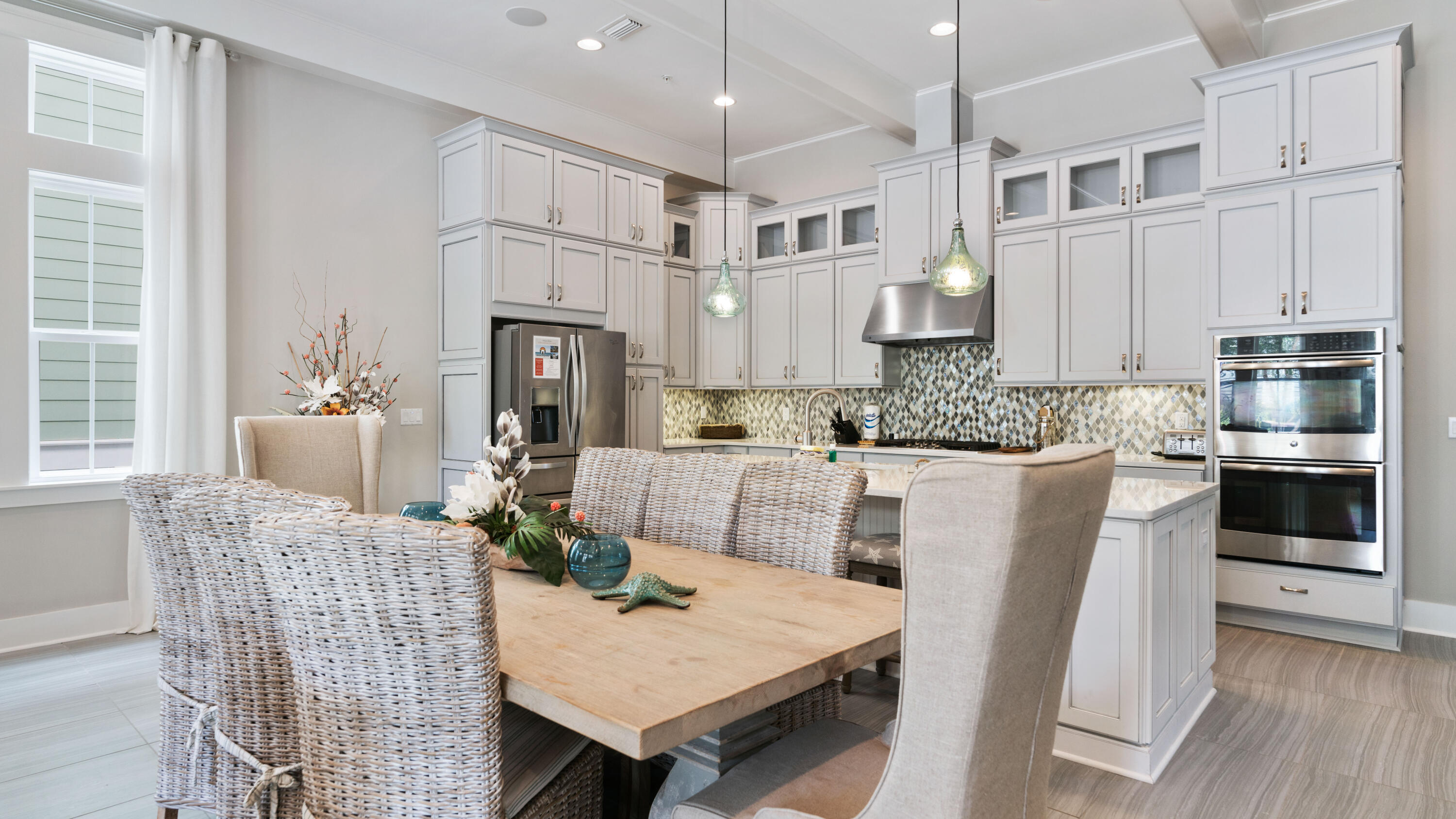 HIGHLAND PARKS - Residential