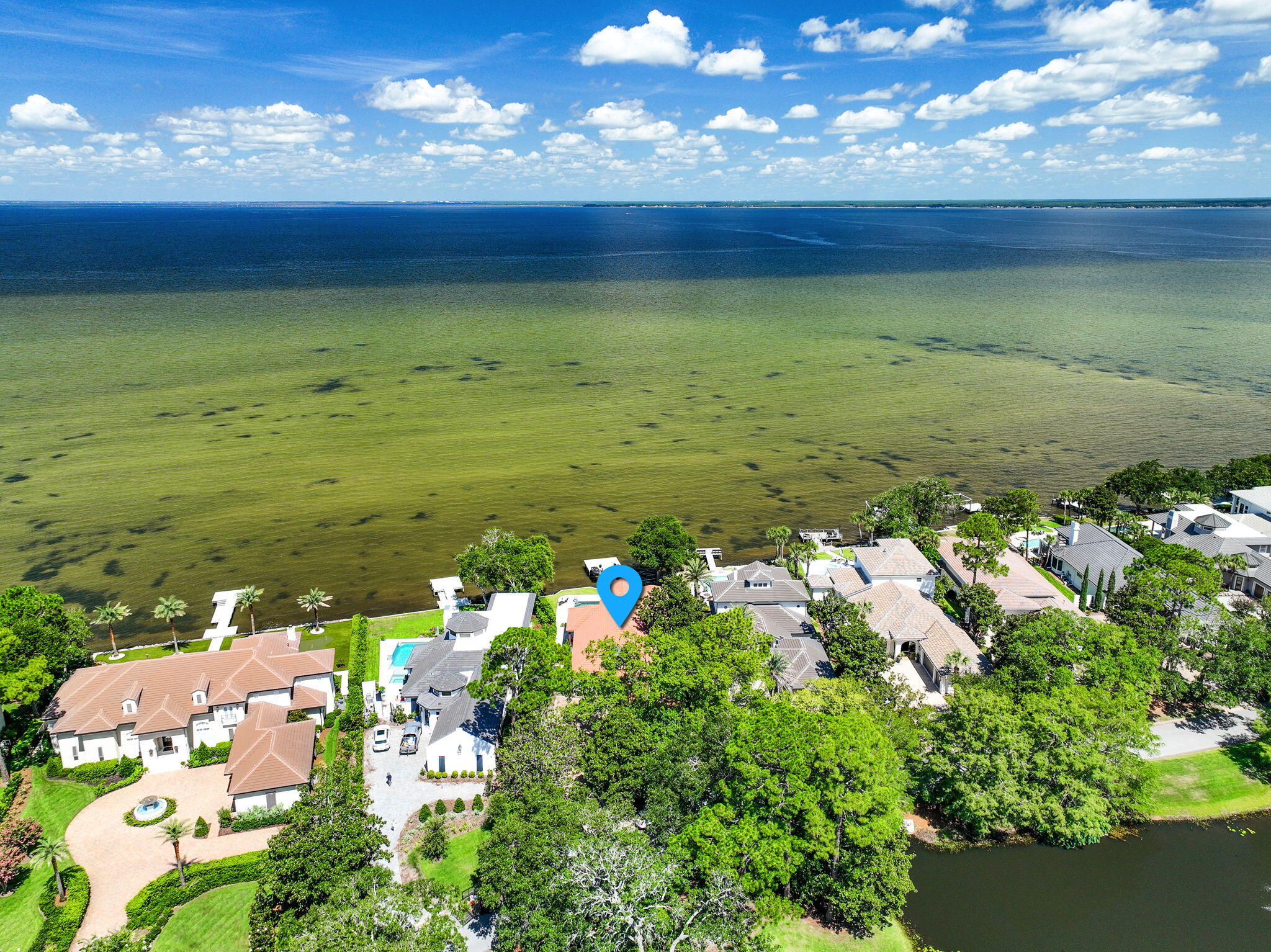 BURNT PINE - Residential