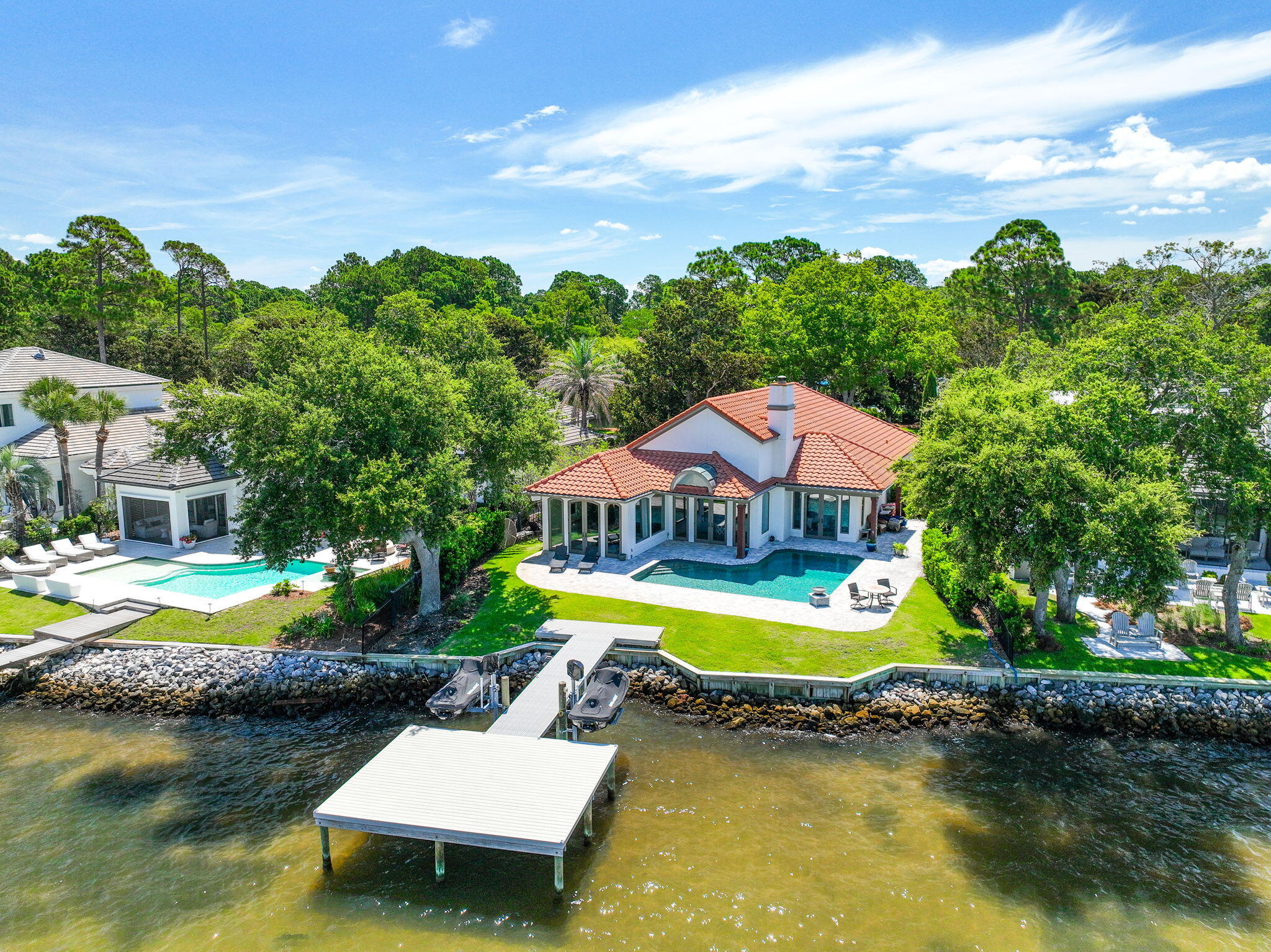 BURNT PINE - Residential