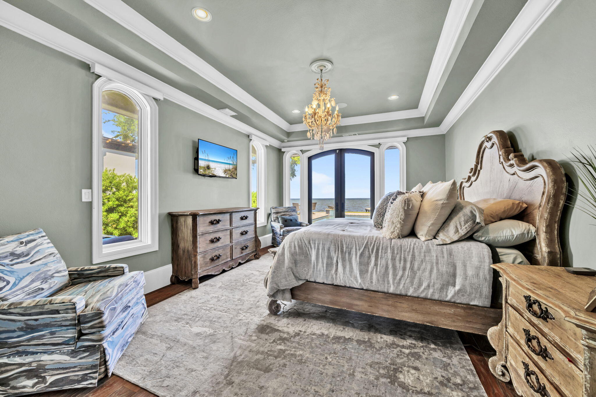 BURNT PINE - Residential