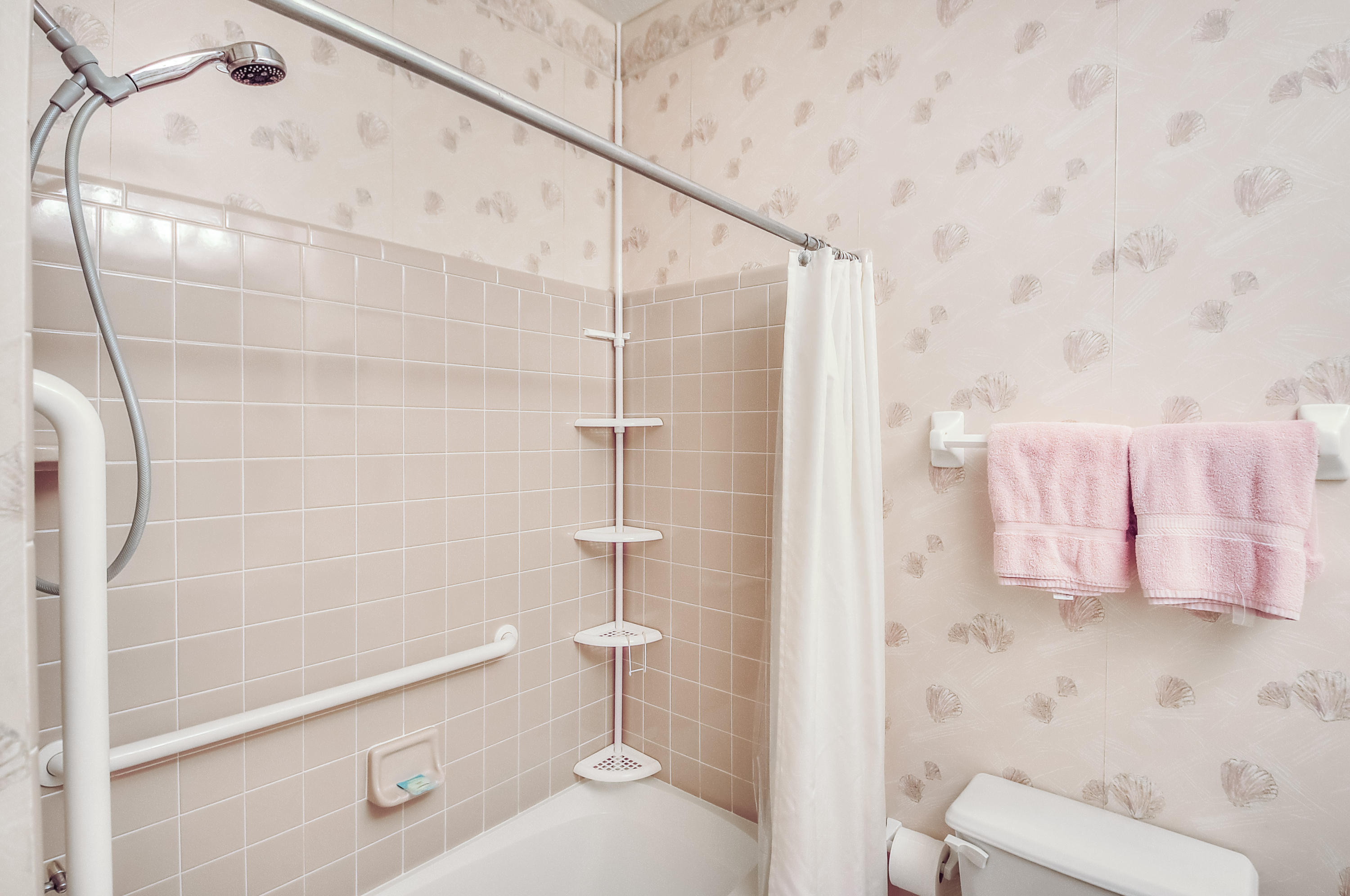 SEAGROVE 2ND ADDN - Residential