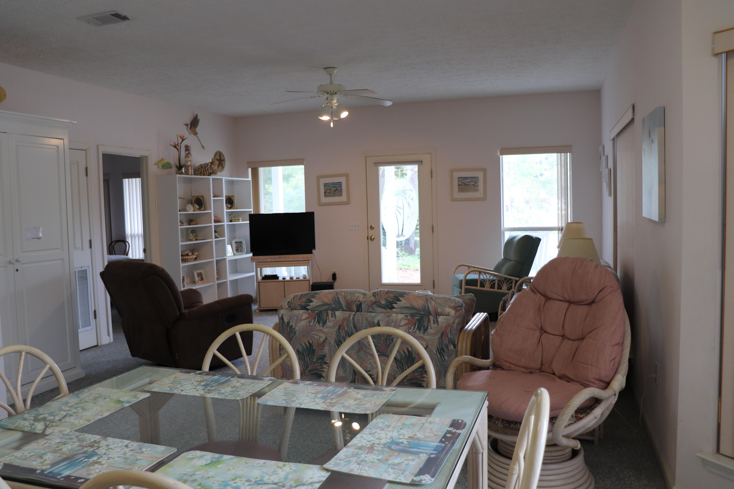 SEAGROVE 2ND ADDN - Residential