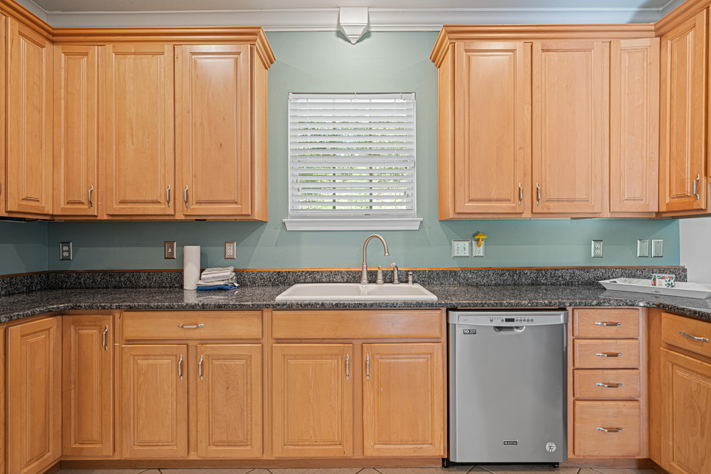 CREEKSIDE - Residential