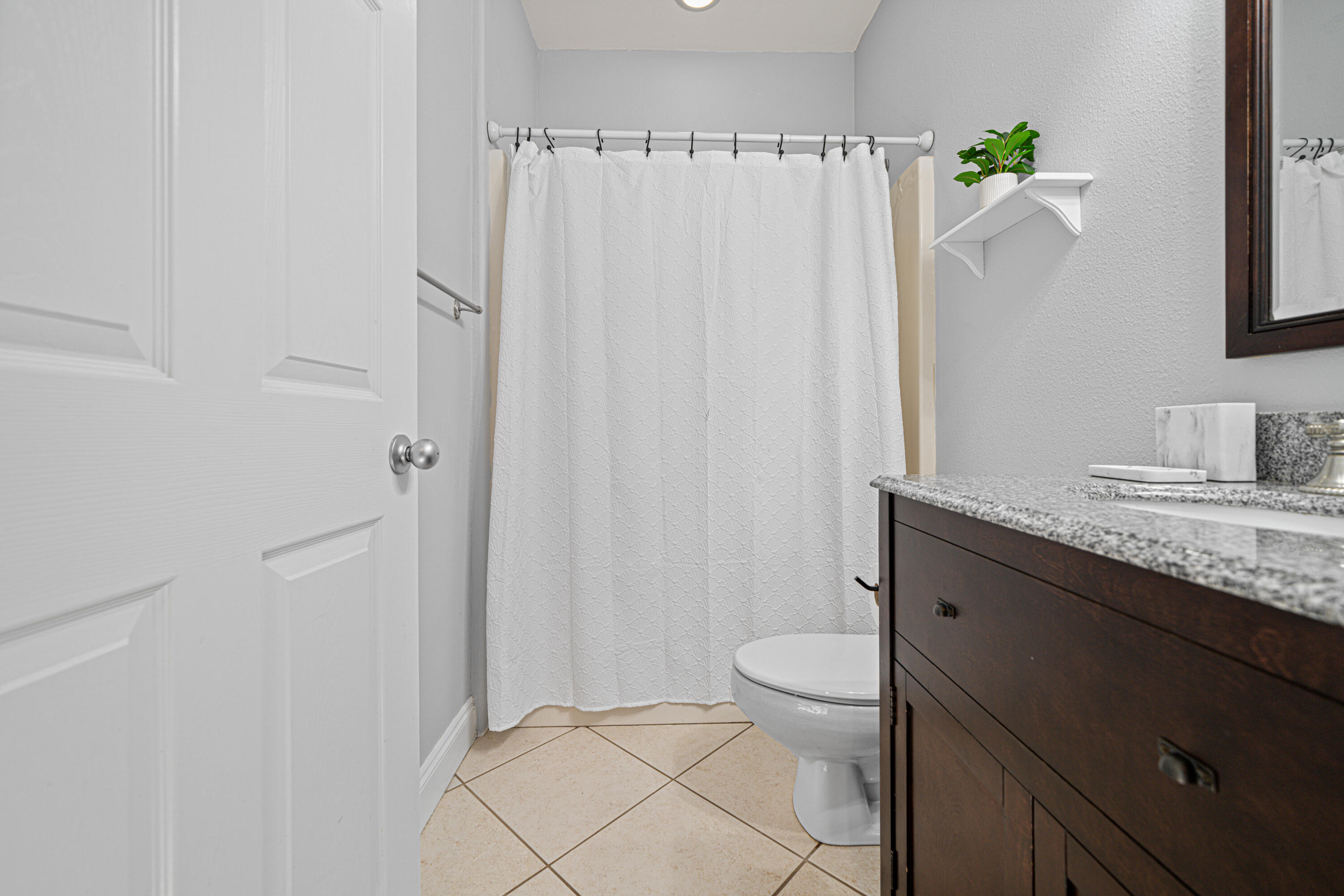 CREEKSIDE - Residential