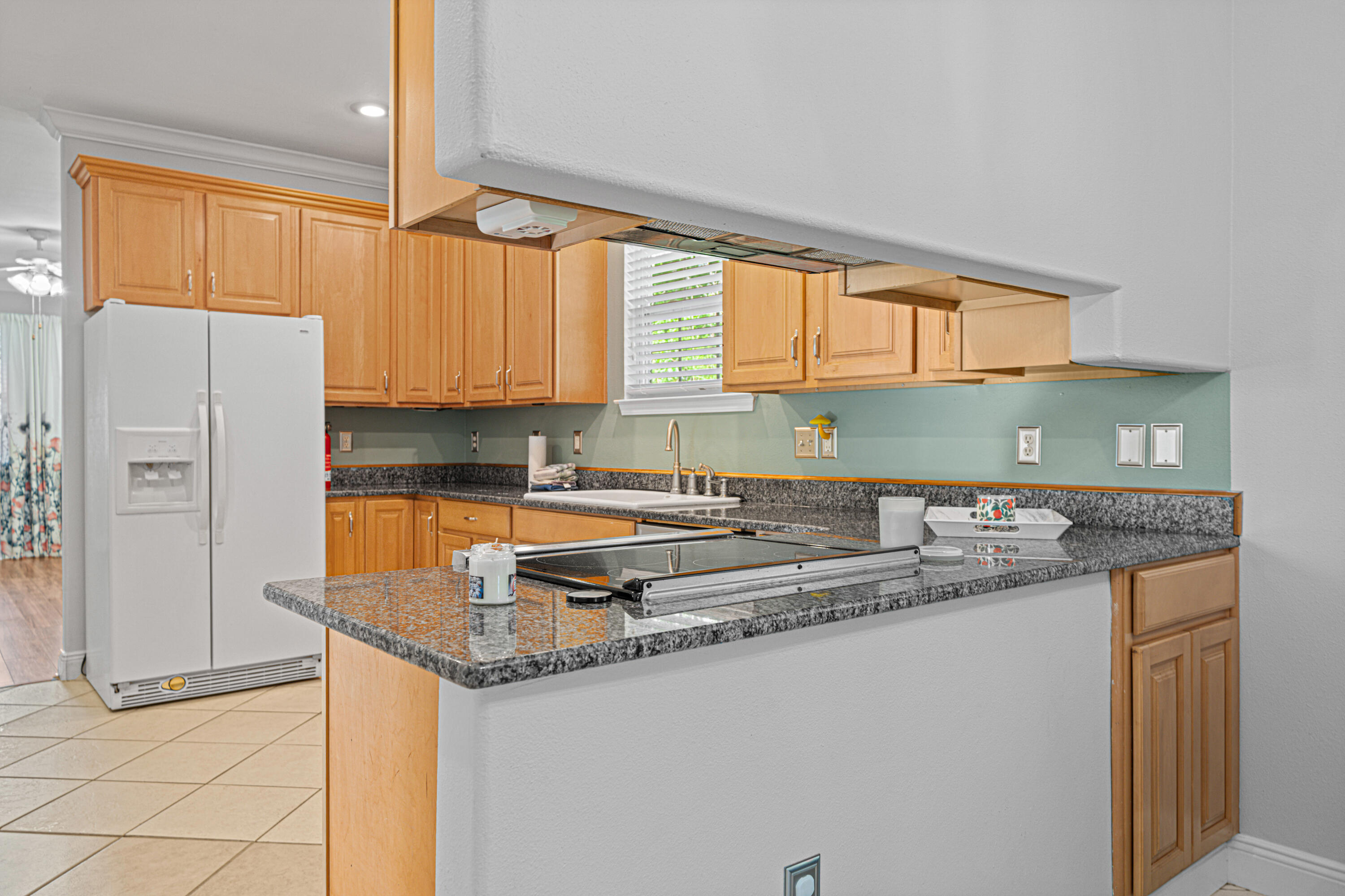 CREEKSIDE - Residential