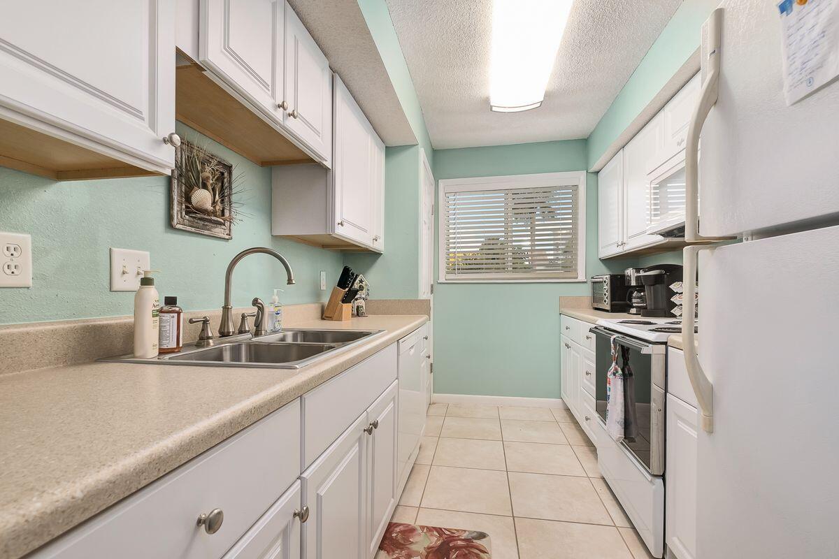 SOUTHBAY BY THE GULF - Residential