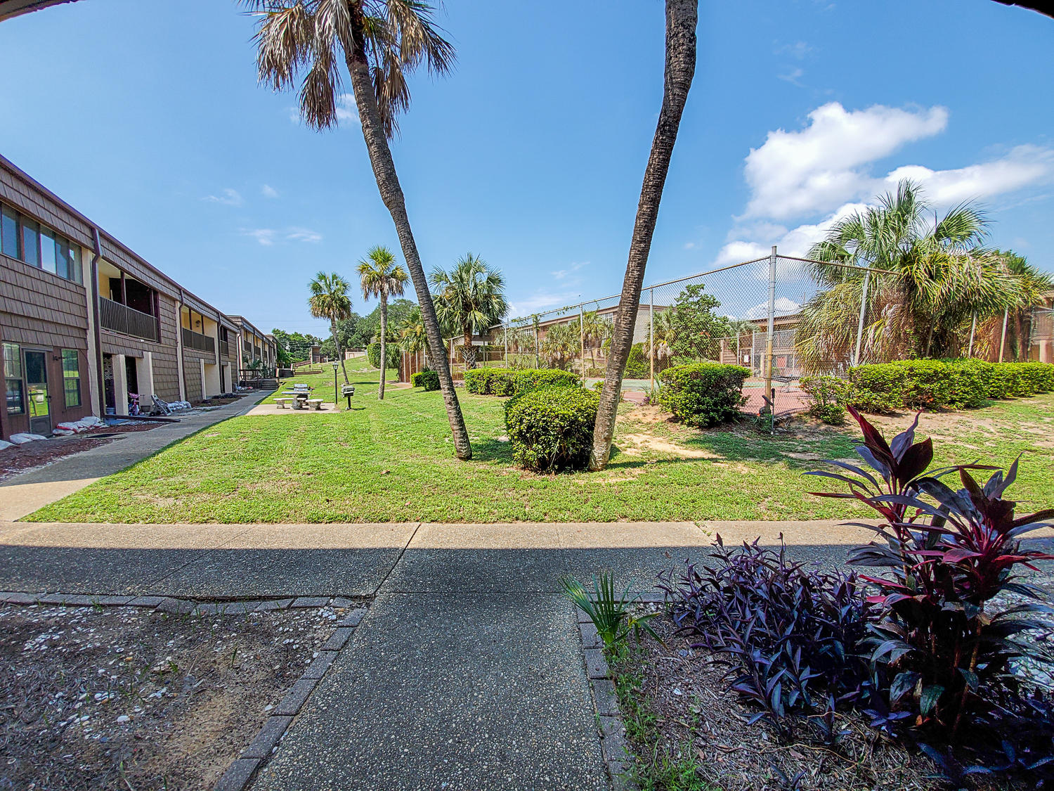 SPANISH VILLAS CONDO - Residential