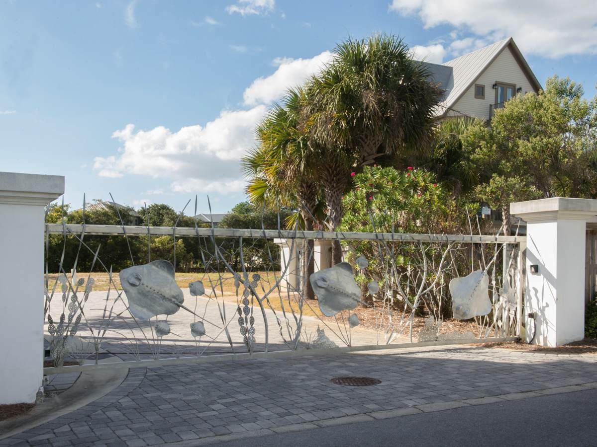 CASPIAN ESTATES - Residential