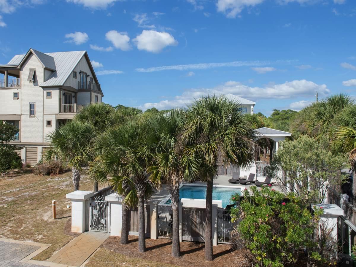 CASPIAN ESTATES - Residential