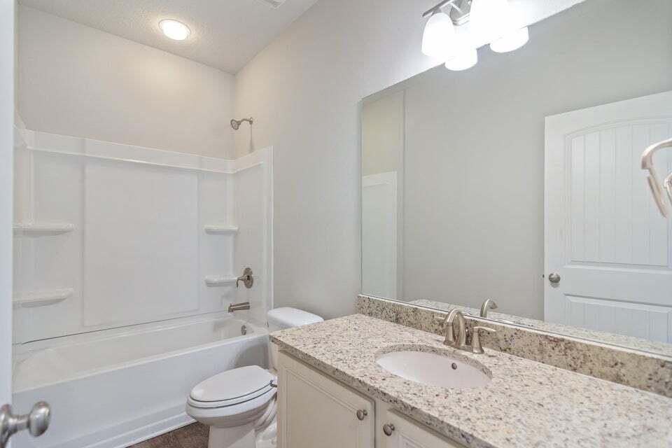 HAMMOCK BAY - Residential Lease