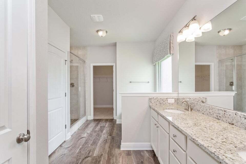 HAMMOCK BAY - Residential Lease