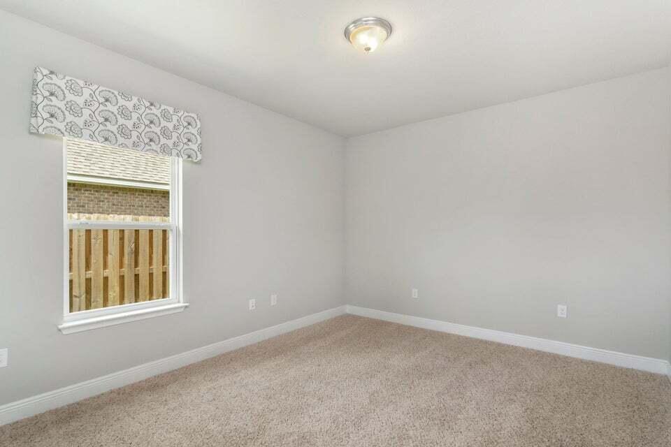HAMMOCK BAY - Residential Lease