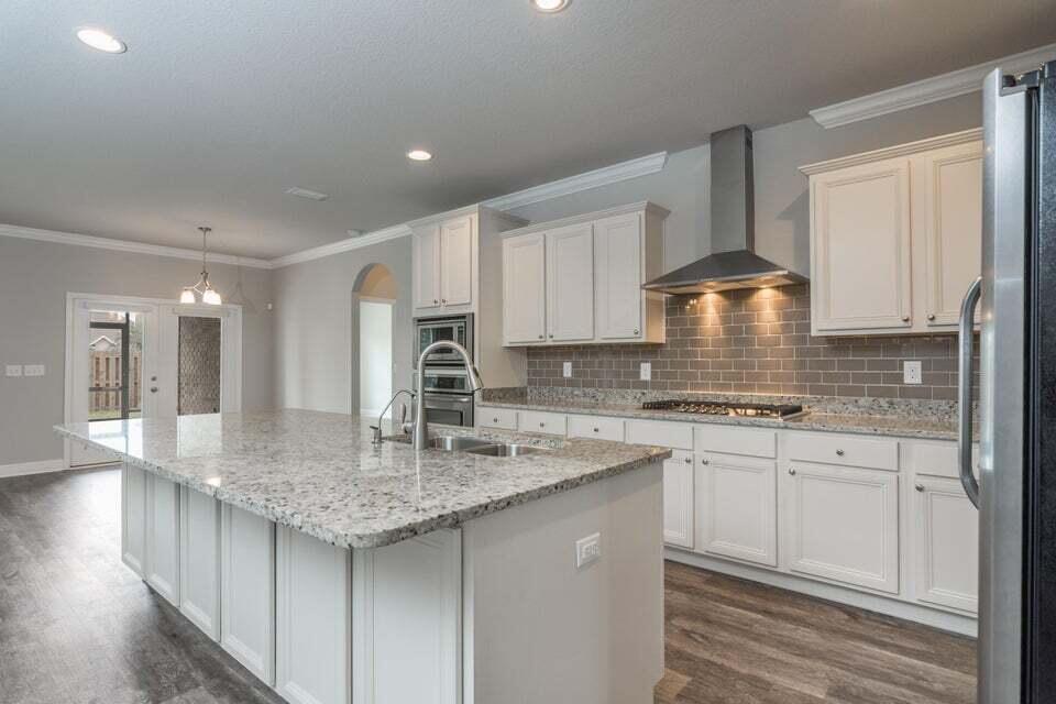 HAMMOCK BAY - Residential Lease