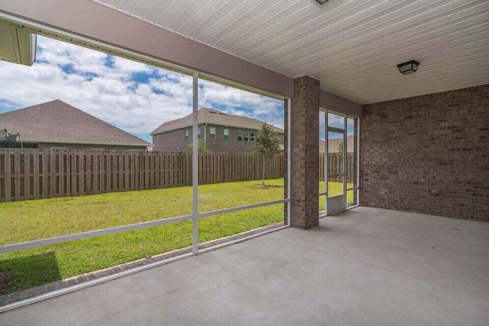 HAMMOCK BAY - Residential Lease