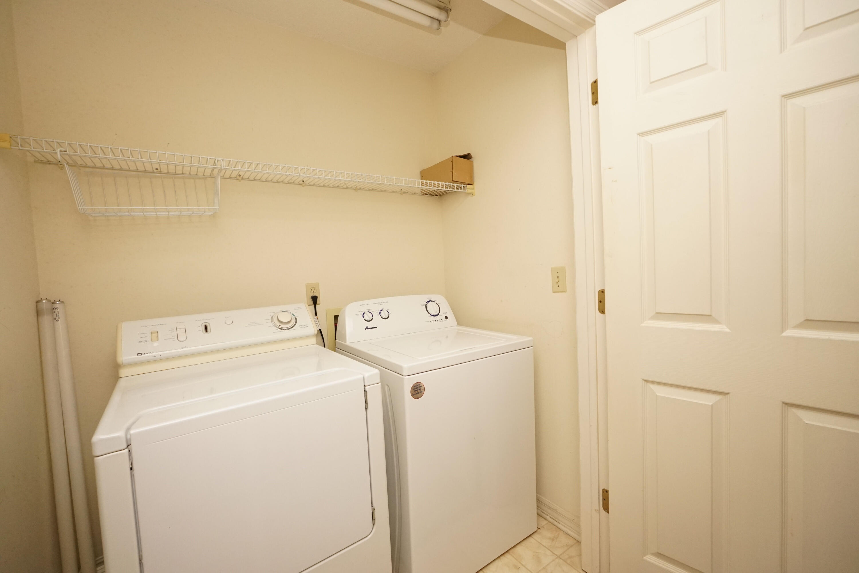 WATER OAKS 4 T/H - Residential