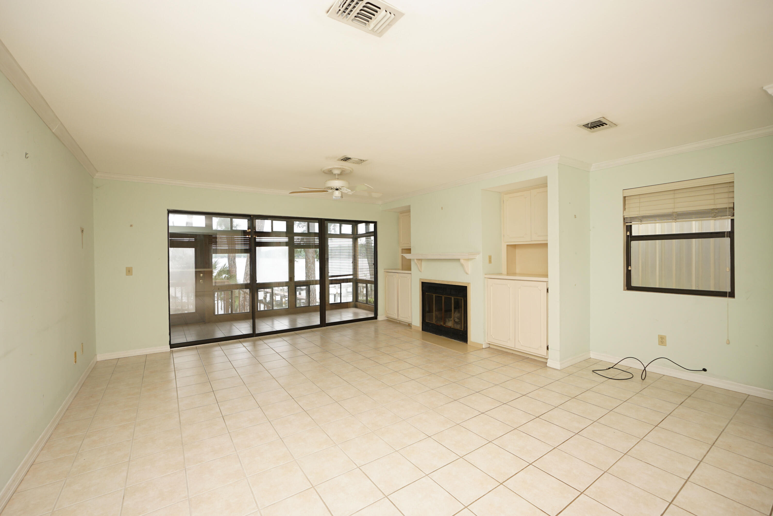 WATER OAKS 4 T/H - Residential