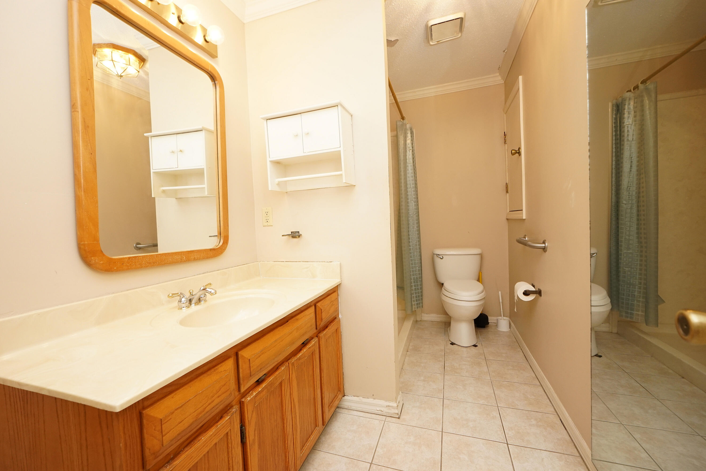 WATER OAKS 4 T/H - Residential