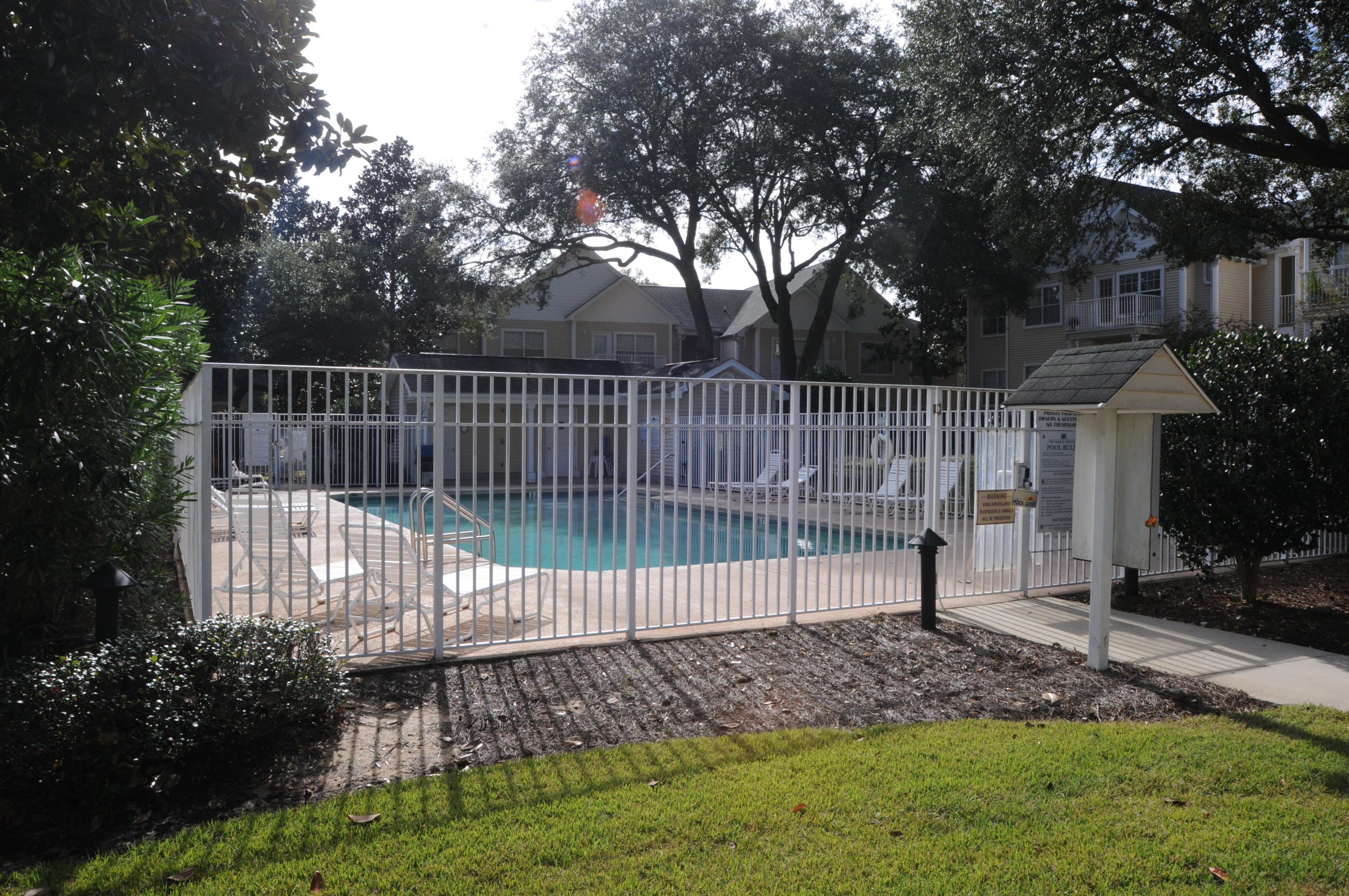 THE OAKS AT NICEVILLE - Residential