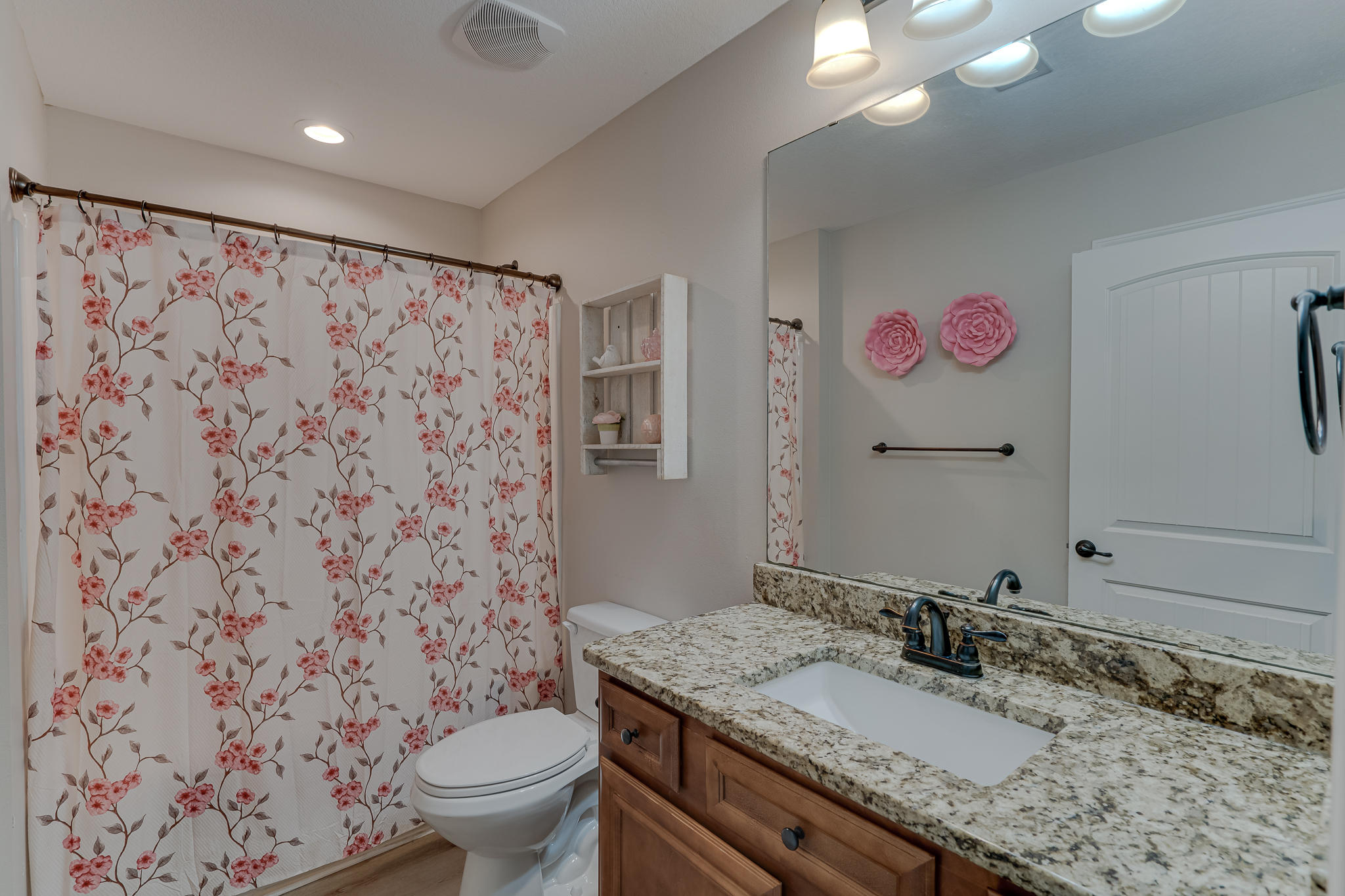 HOLLEY BY THE SEA - Residential