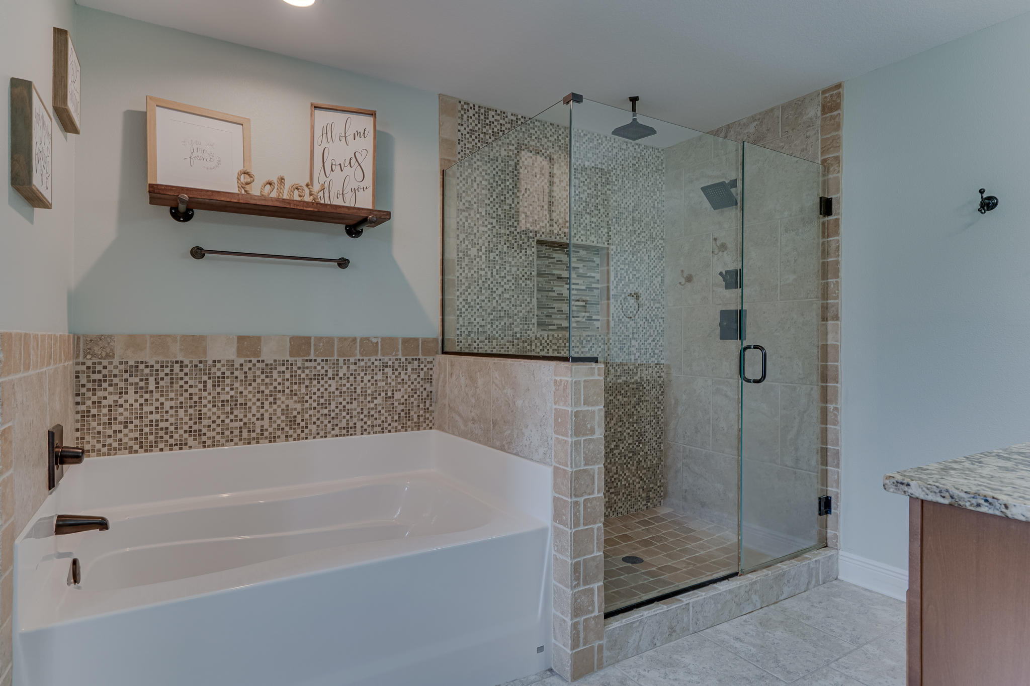 HOLLEY BY THE SEA - Residential