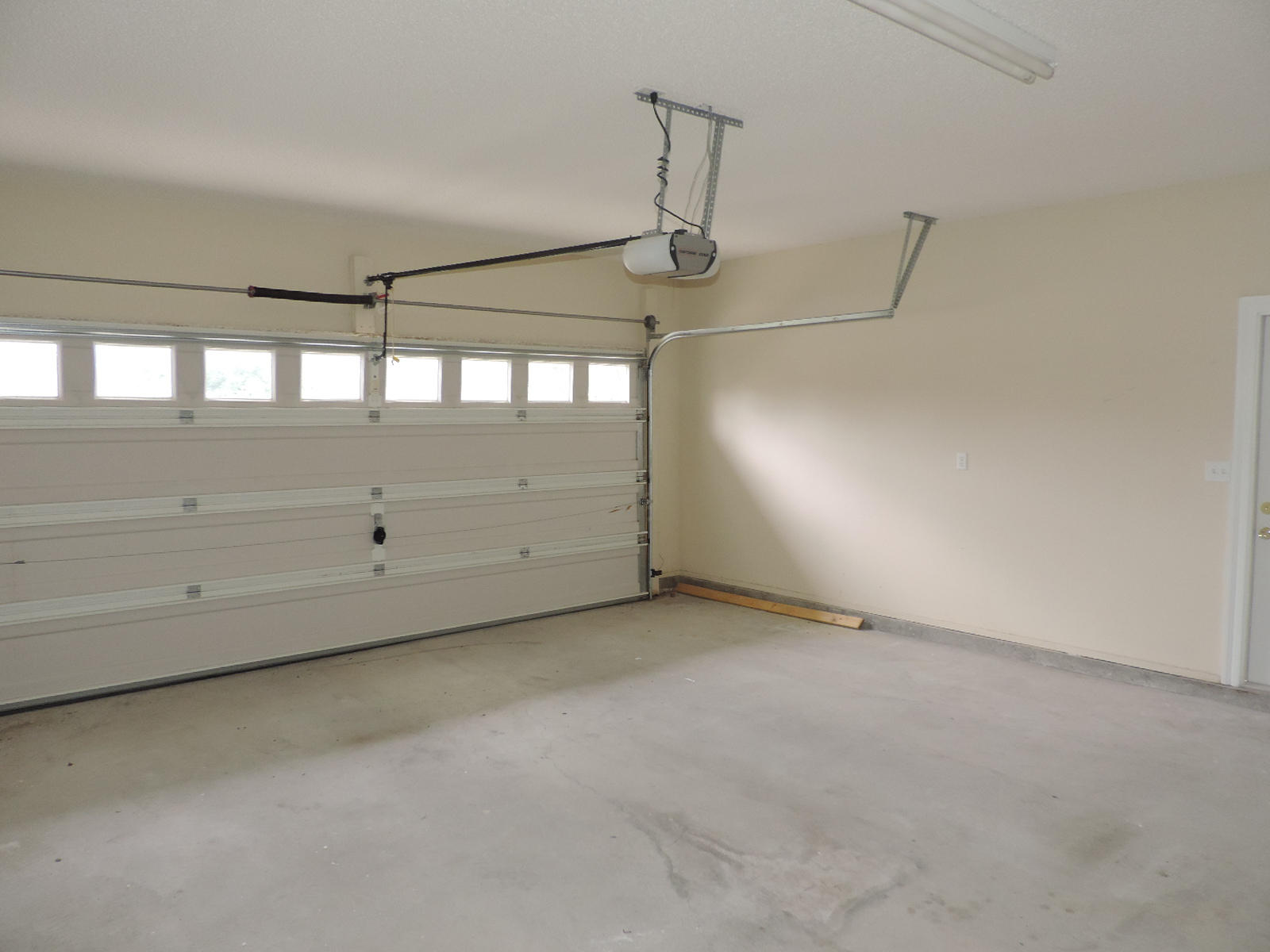 ESCADA - Residential