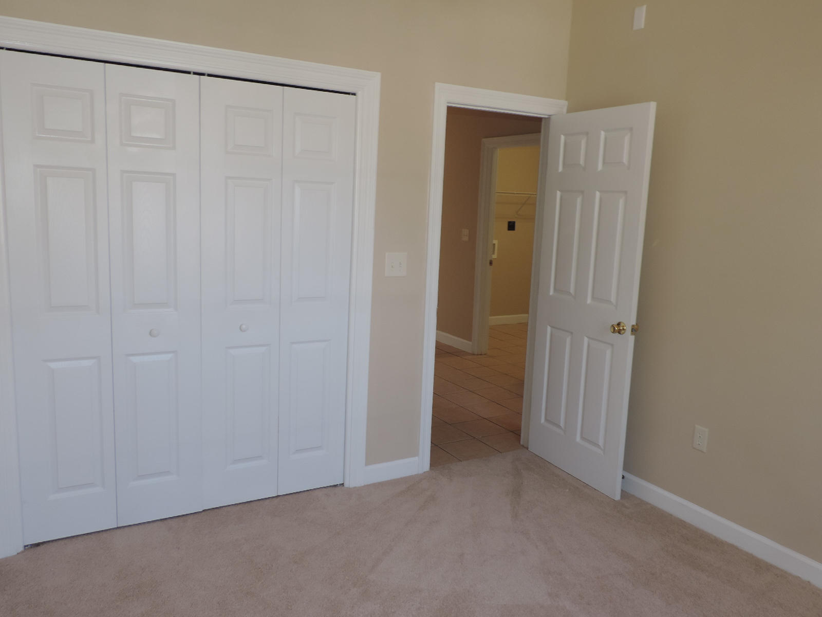 ESCADA - Residential