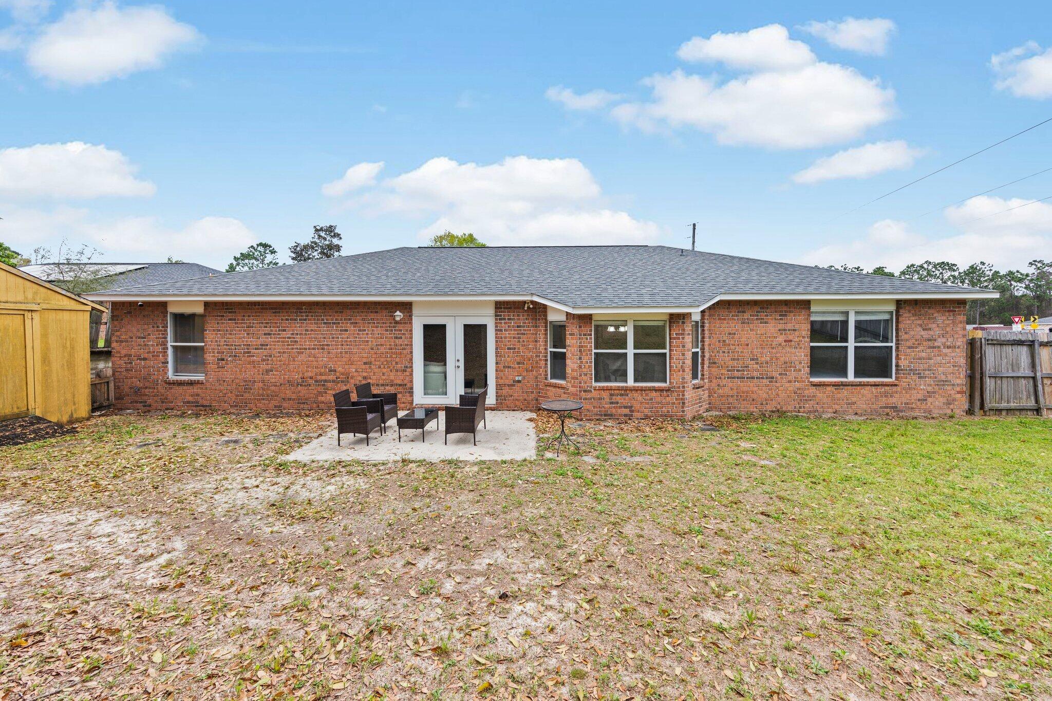 COUNTRYVIEW ESTATES 9TH ADDN - Residential Lease